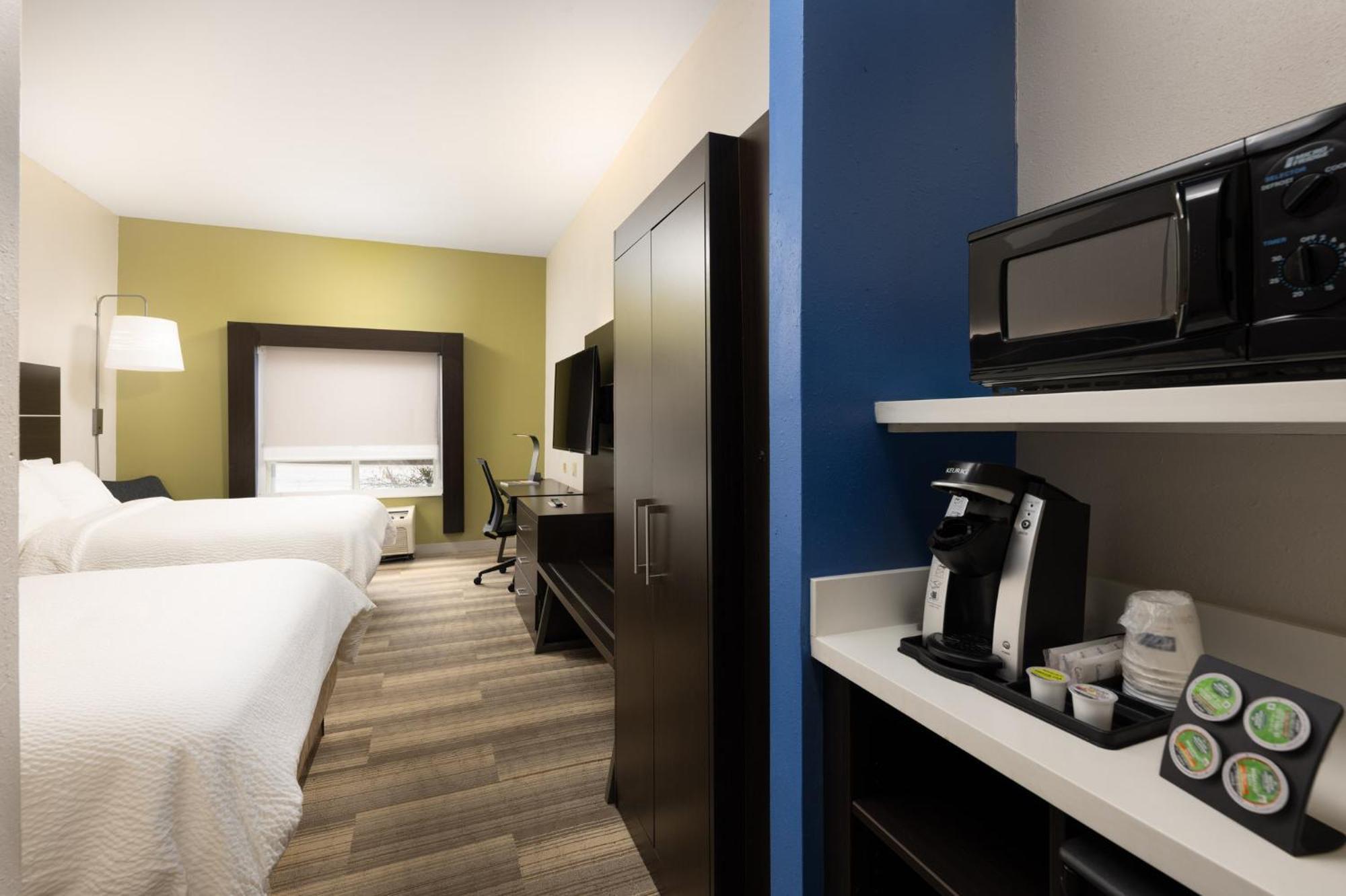 Holiday Inn Express & Suites Chattanooga-Hixson By Ihg Exterior foto