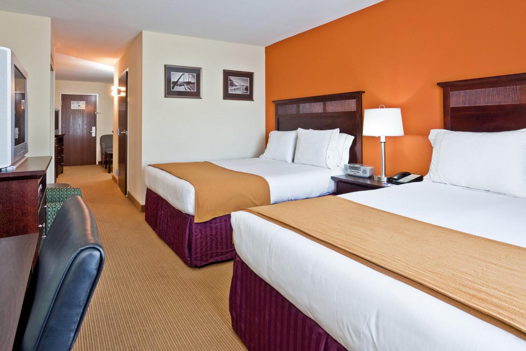Holiday Inn Express & Suites Chattanooga-Hixson By Ihg Exterior foto